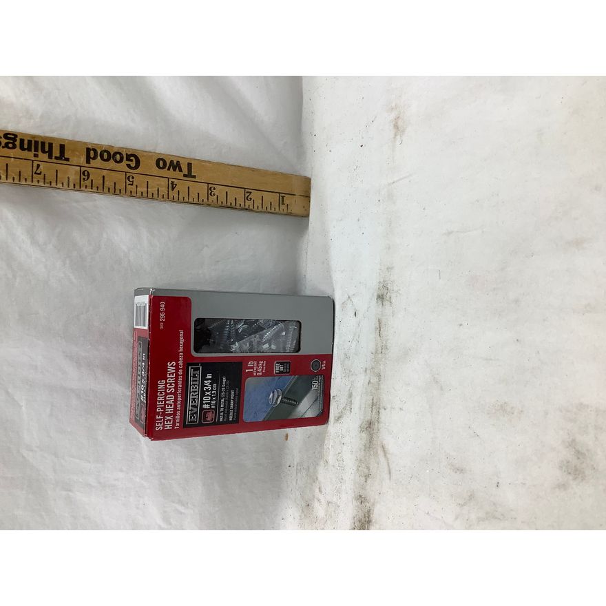 1lb 150pc Self-Piercing Hex Head Screws 10x3/4