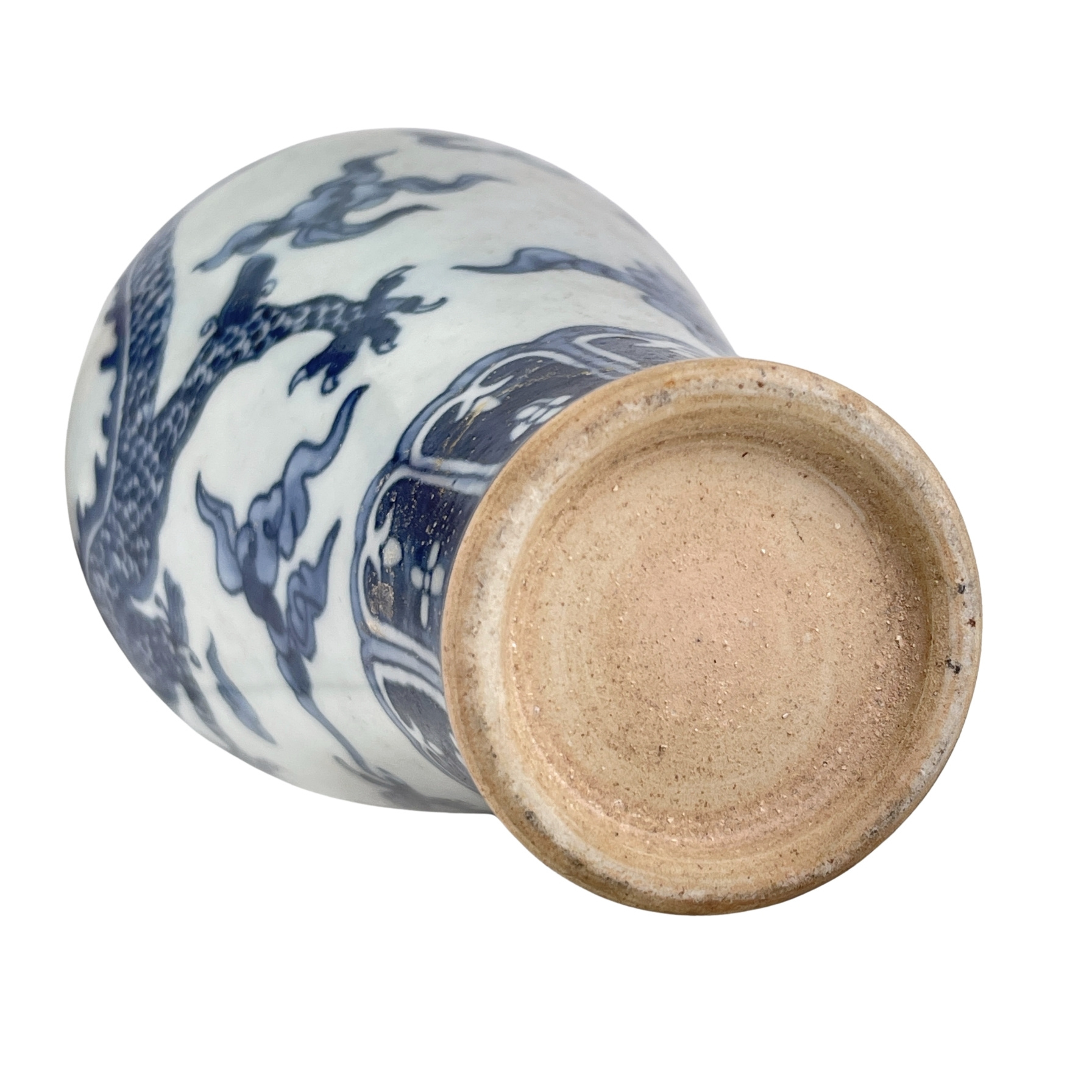 青花龙纹梅瓶及文房器三件套A LOT OF THREE BLUE AND WHITE PORCELAIN