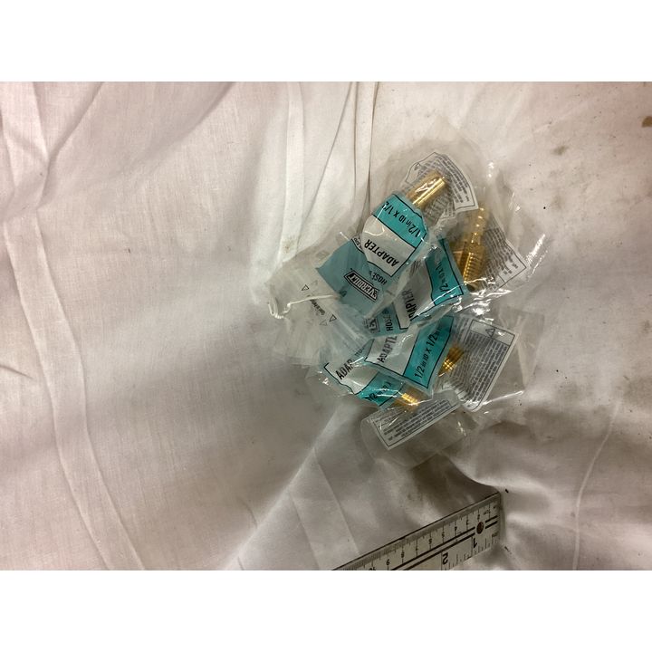 BUYING (4) Everbilt Hose Barb Adapter-  1/2'' ID x 1/2'' MIP