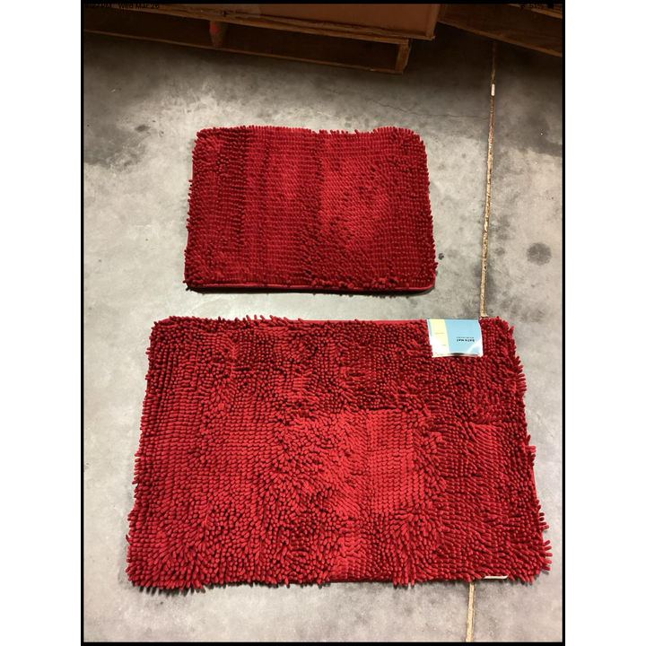 23'' & 31'' Red Bath Mat w/ Anti Skid Back