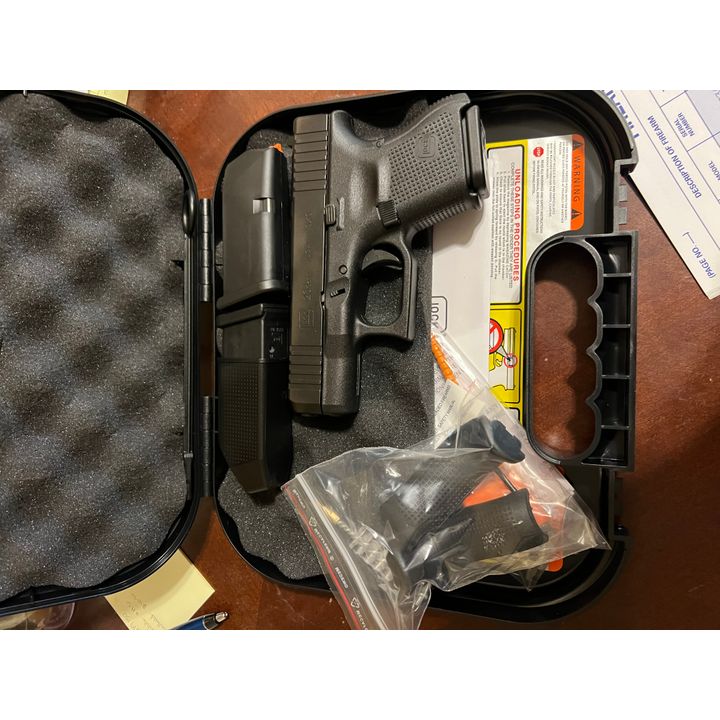 Glock 26 Gen 5 Black Synthetic 9x19 Semi-Automatic 9mm Pistol w/ 3-10rd Magazines