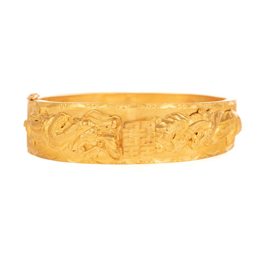 A Chinese Dragon Bracelet in 22K