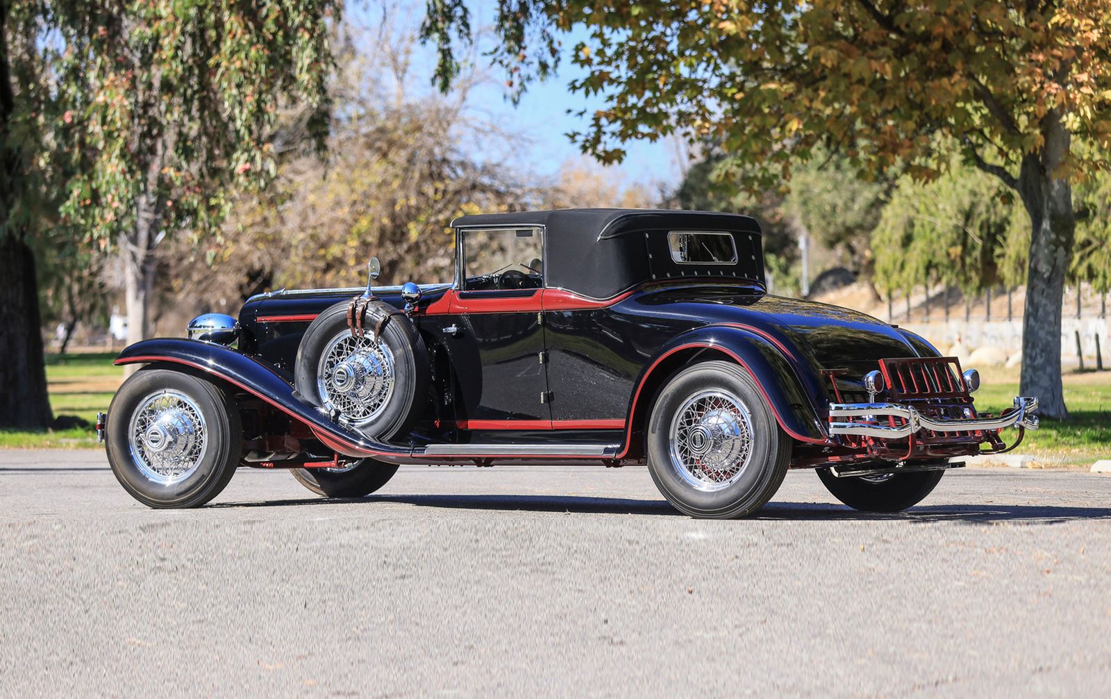 Miniature Matrix 1/43 Cord L-29 Phaeton Sedan 1931 – Noire – Résine – Neuf