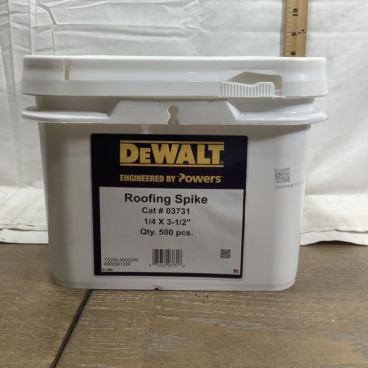 Dewalt 1/4 x 3-1/2" Roofing Spikes (500QTY)