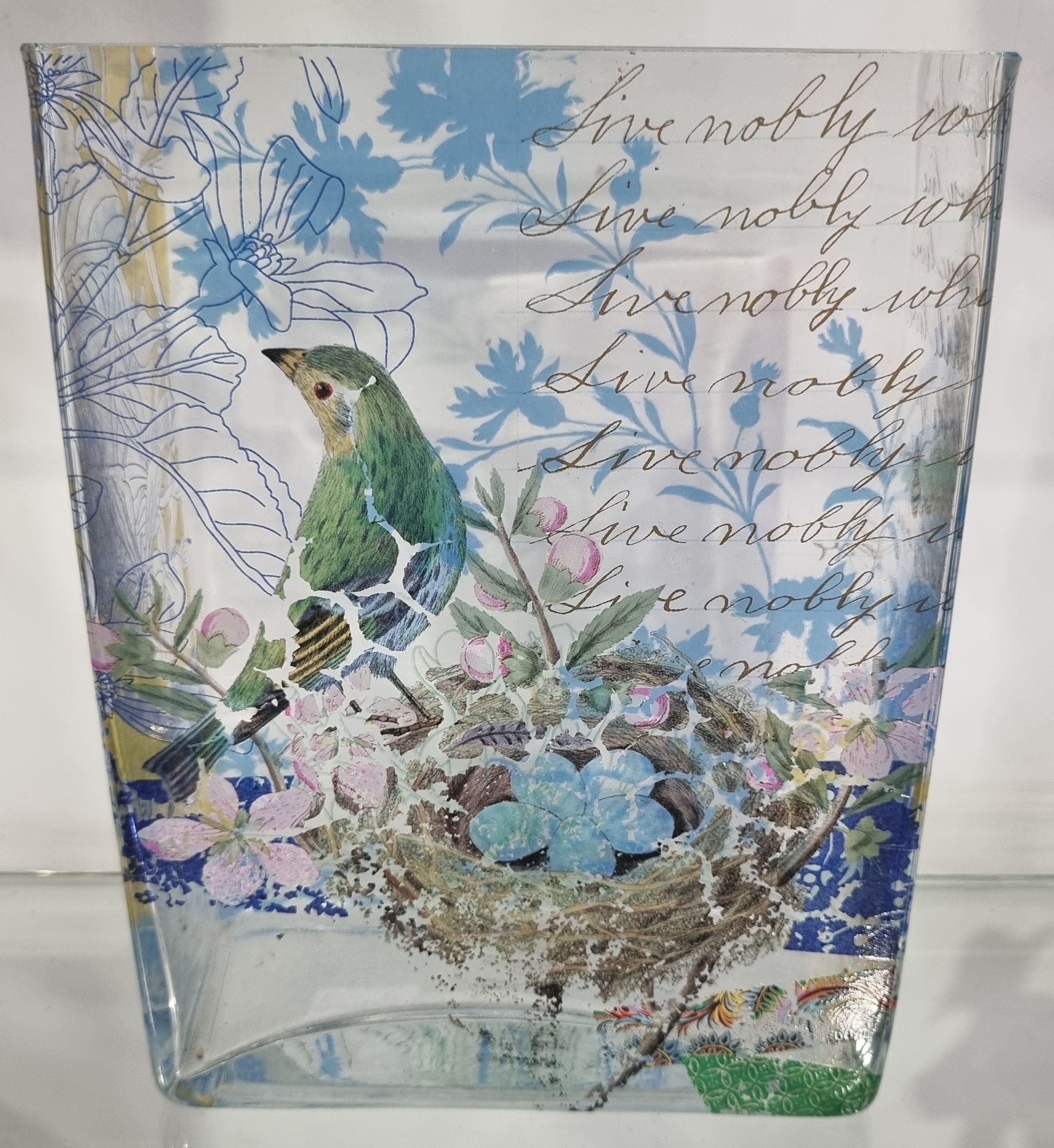 AN AMERICAN FRINGE STUDIO GLASS VASE Raffan Kelaher & Thomas Pty Ltd