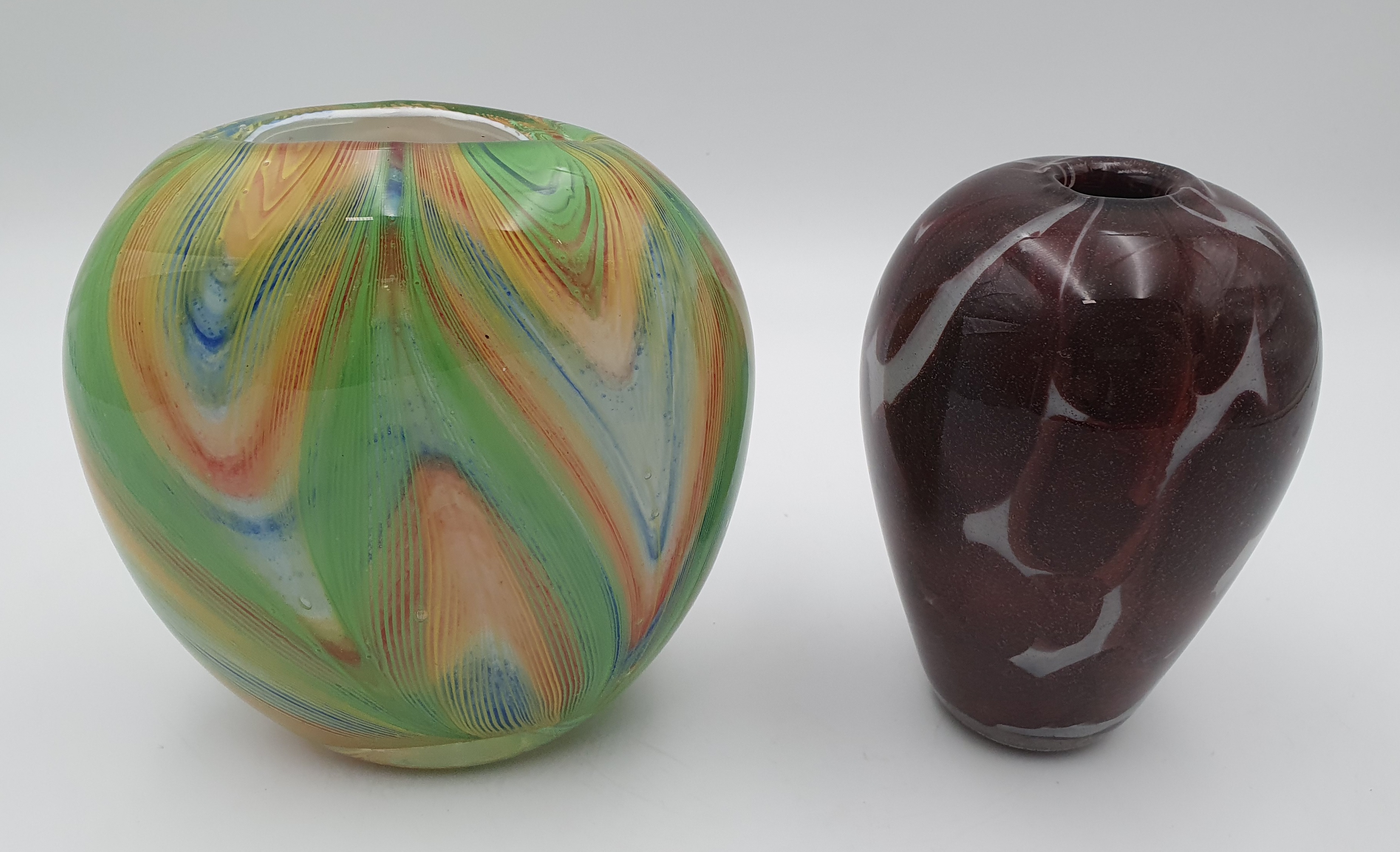 514 · TWO ART GLASS VASES
