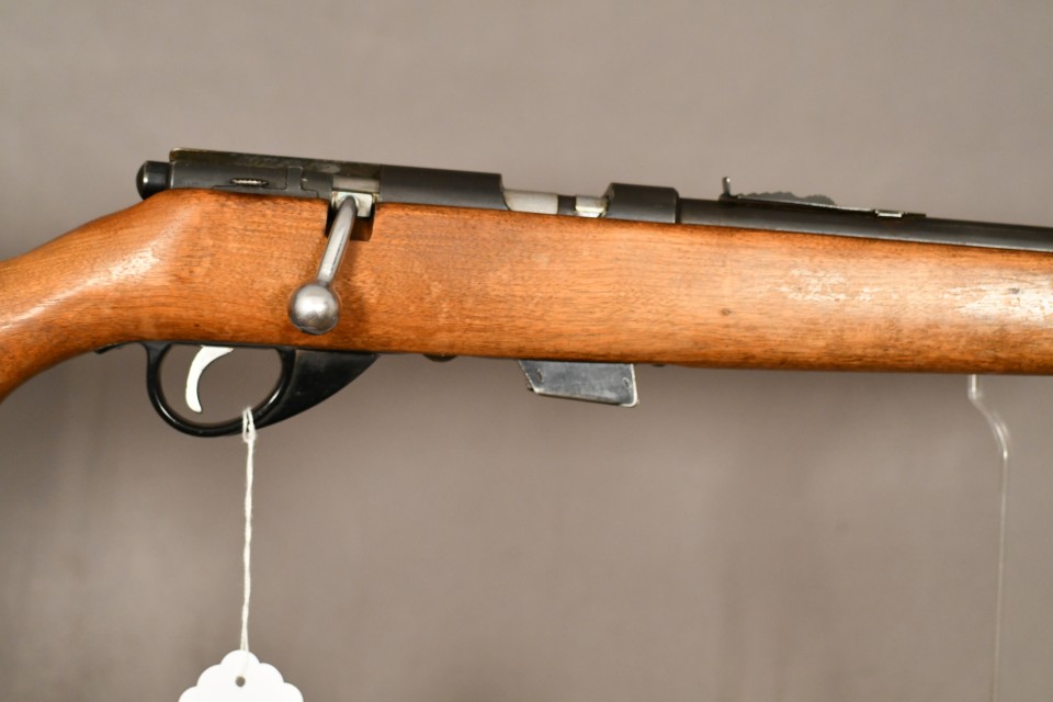 JC Higgins 103.16, .22 cal. bolt action rifle, Blue, 24