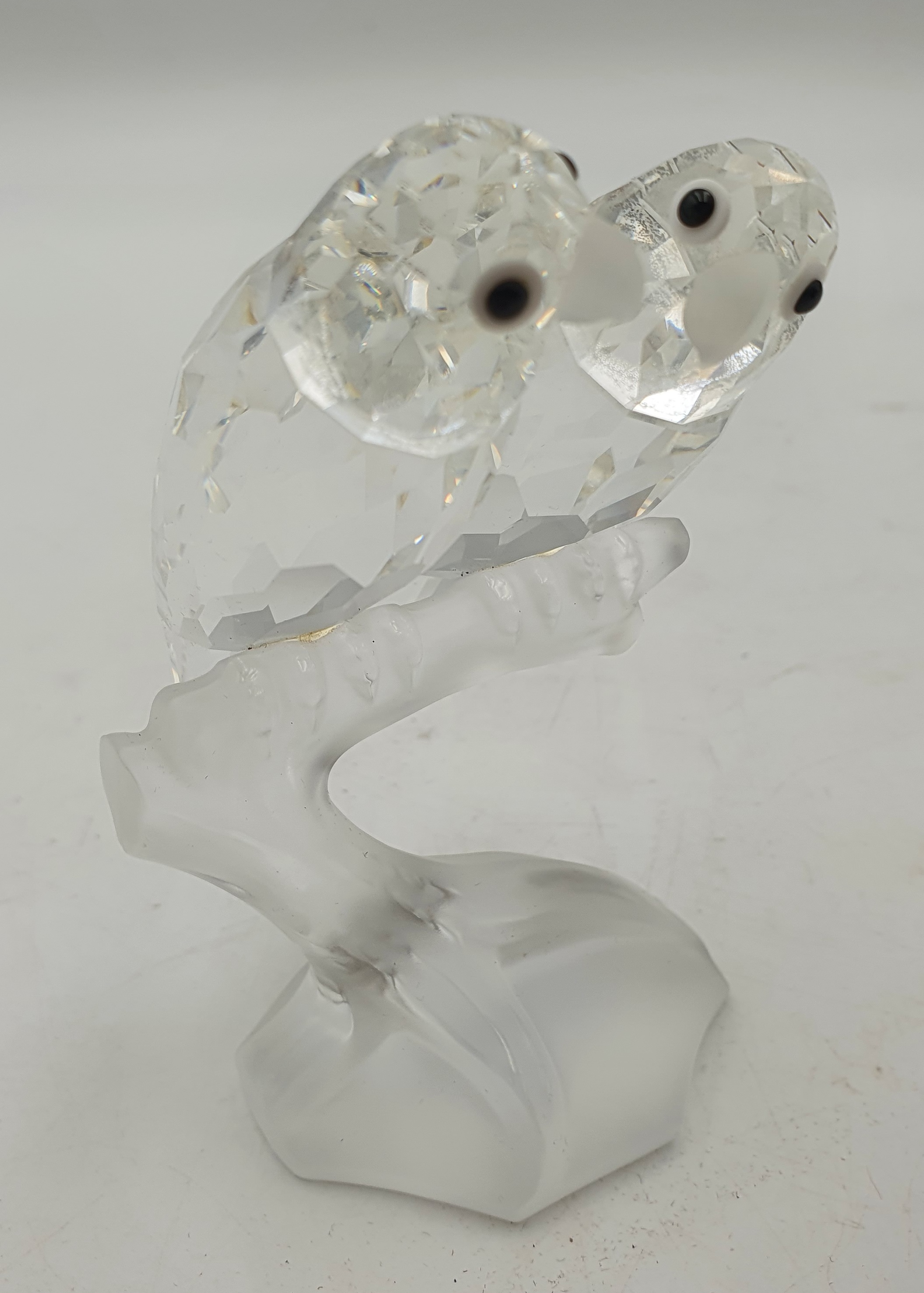 542 · A SWAROVSKI CRYSTAL FIGURE OF 'TOGETHERNESS'