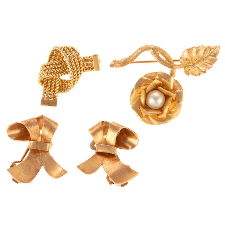Two Brooches & Pair of Bow Ear Clips in 14K