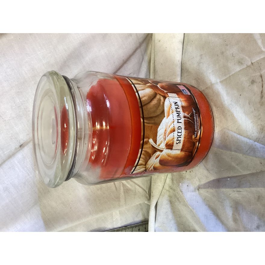 Old Williamsburgh Spiced Pumpkin Scented Candle