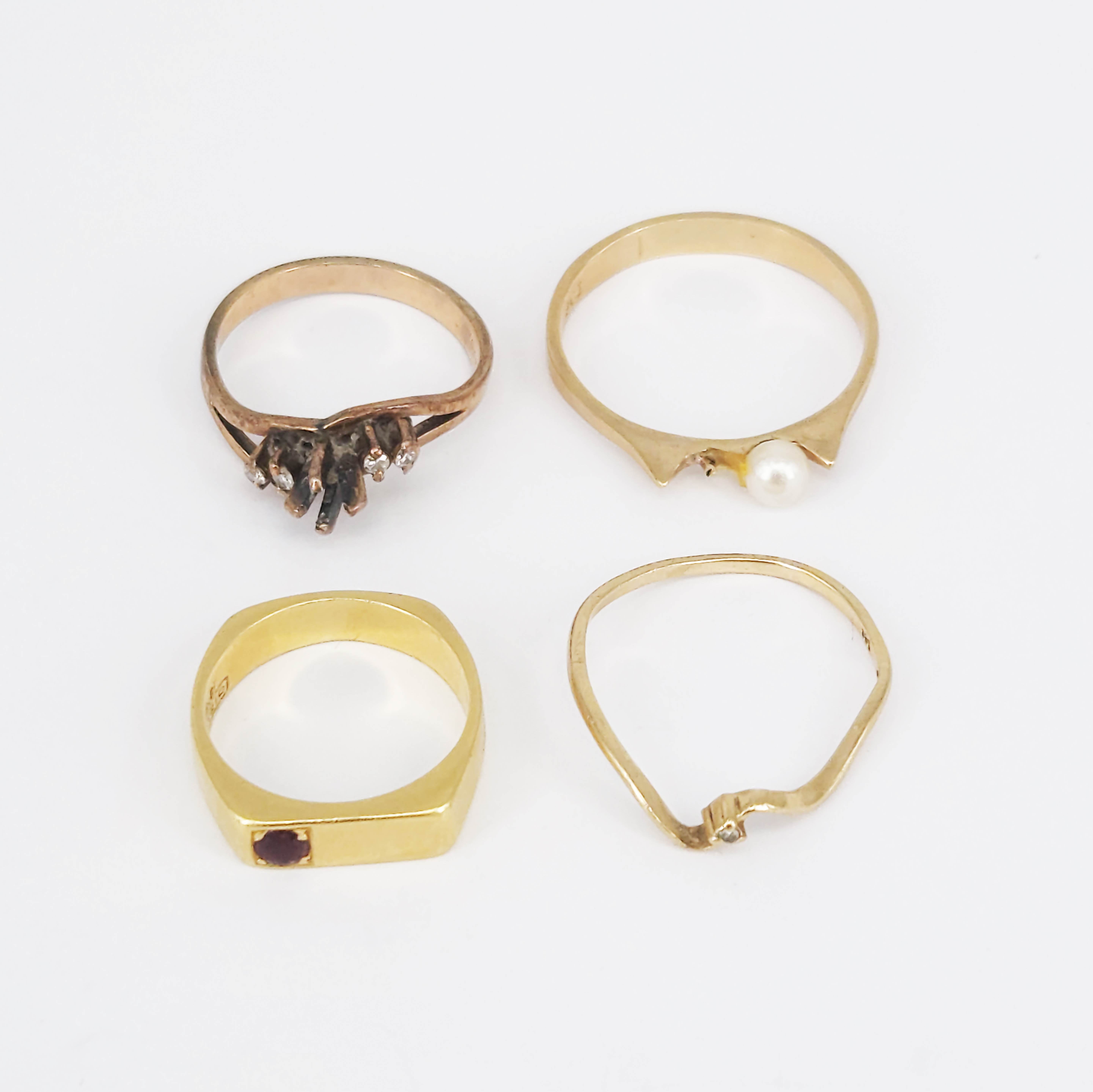 Four Gold Rings