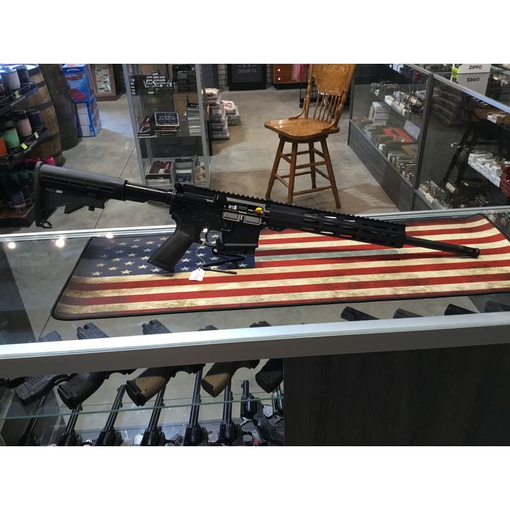 Ruger AR-15 5.56 Semi-Automatic Rifle w/ M-Lok Rail and 30rd Magazine