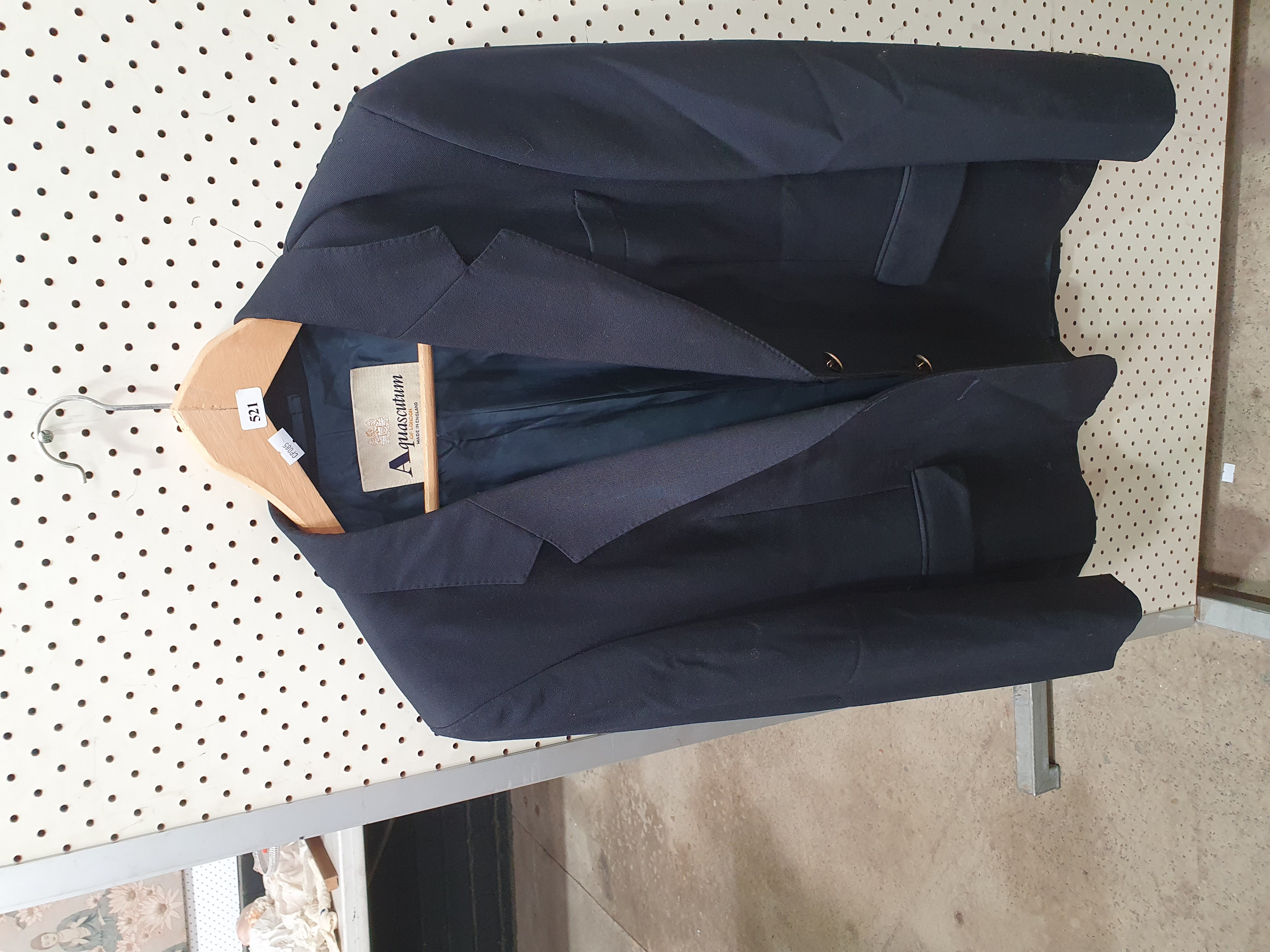 A MEN'S AQUASCUTUM NAVY SUIT JACKET