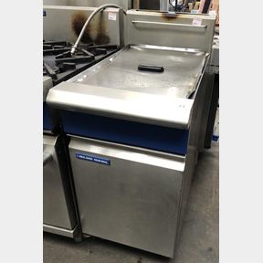 BLUE SEAL FREESTANDING LPG TWIN TANK DEEP FRYER
