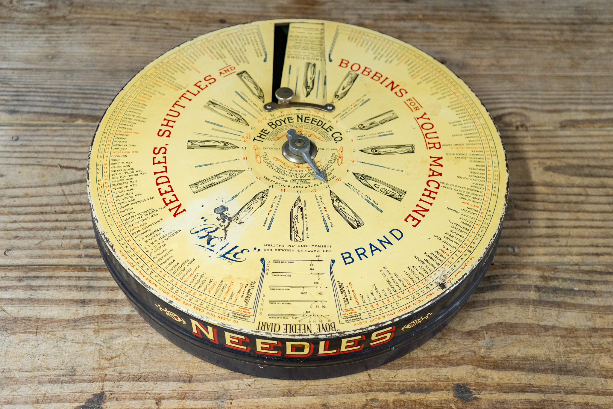 Boye Needle Co. Sewing Machine Needle Display And Reference | Harritt ...