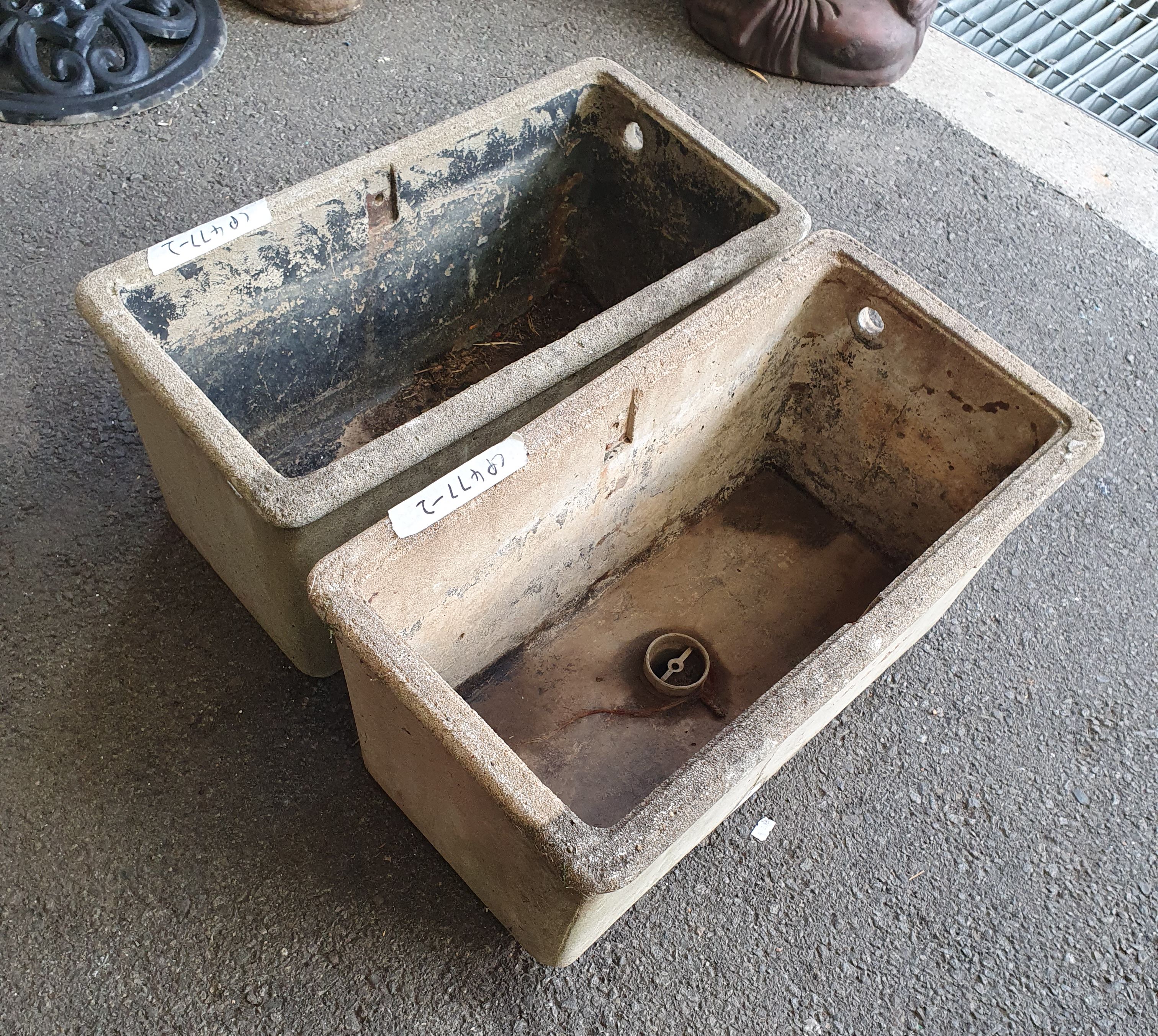 1163 · A PAIR OF CONCRETE SINKS