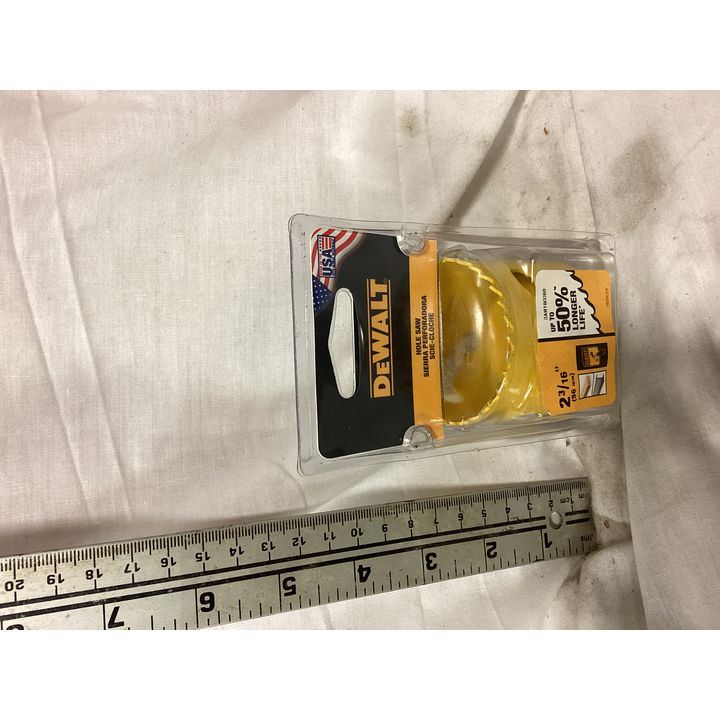 DeWalt 2 3/16'' Hole Saw
