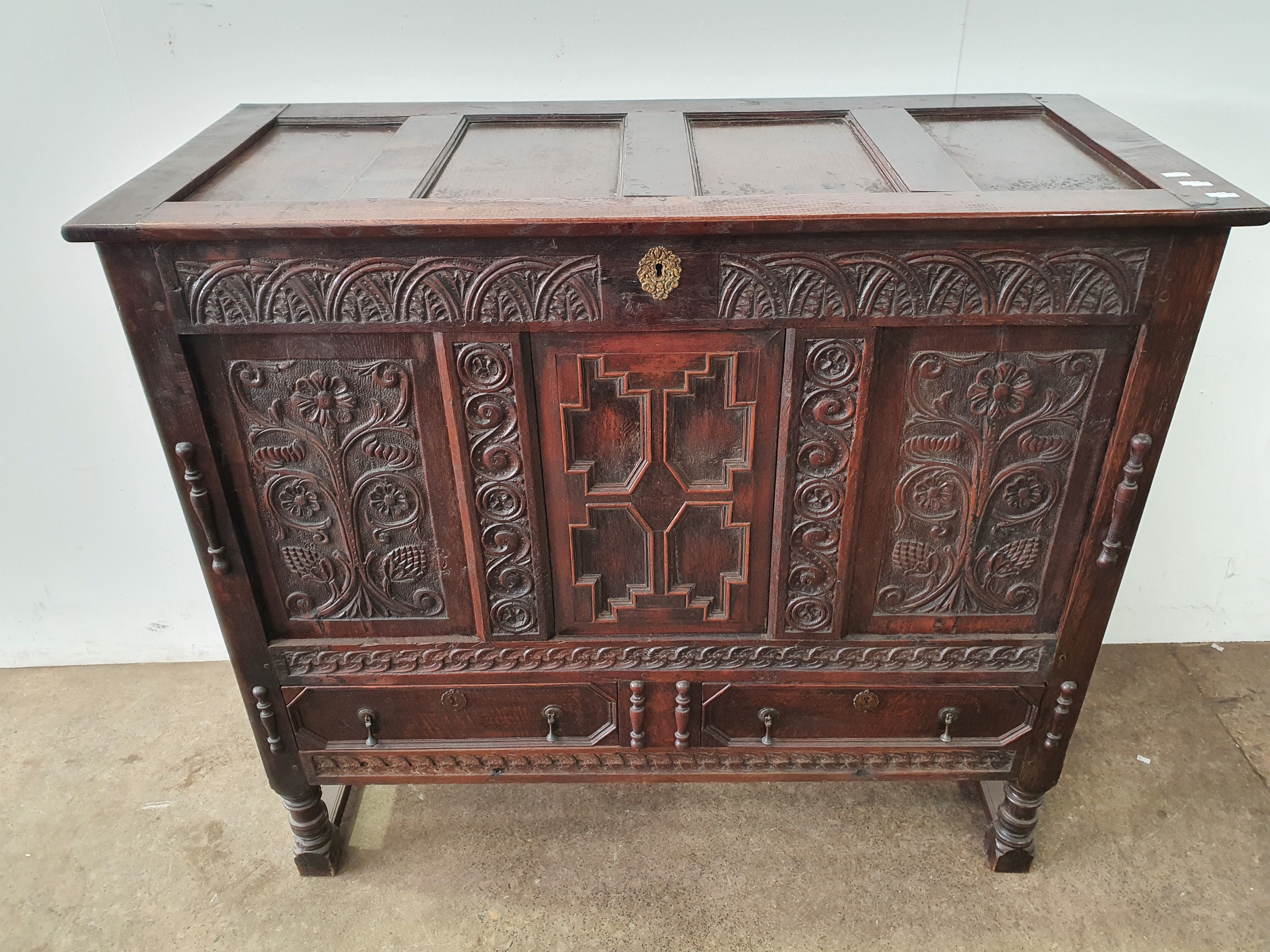 An Oak Coffer
