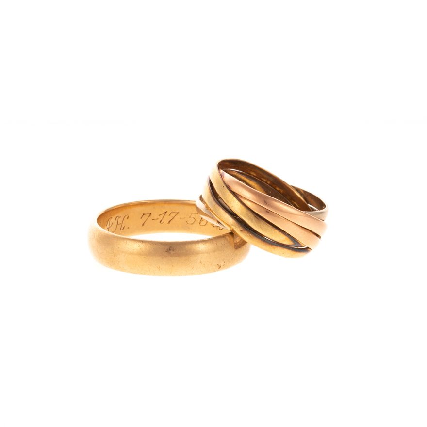 A Pair of Gold Bands in 14K