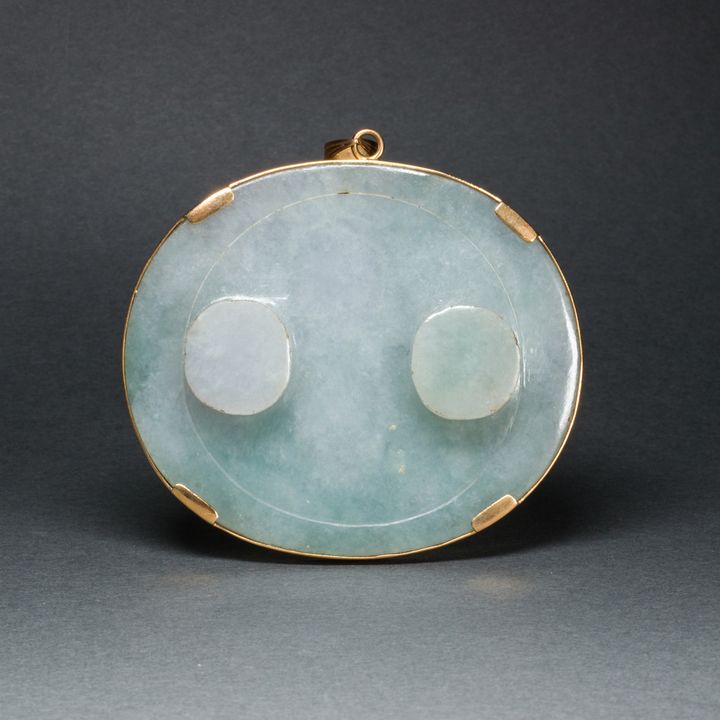 Chinese green and white jadeite belt buckle