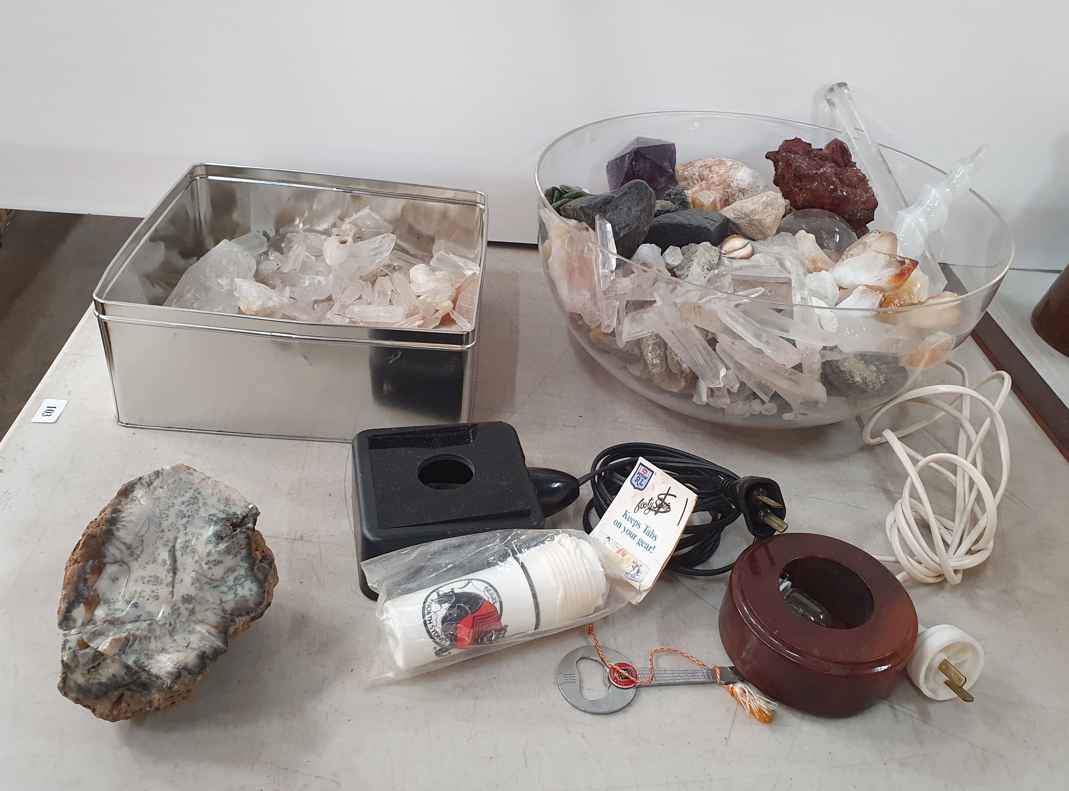 103 · A GROUP OF CRYSTAL AND ROCK SPECIMENS