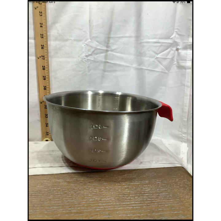 4qt Stainless Steel Measuring Mixing Bowl w/ Red Soft Grip Handle