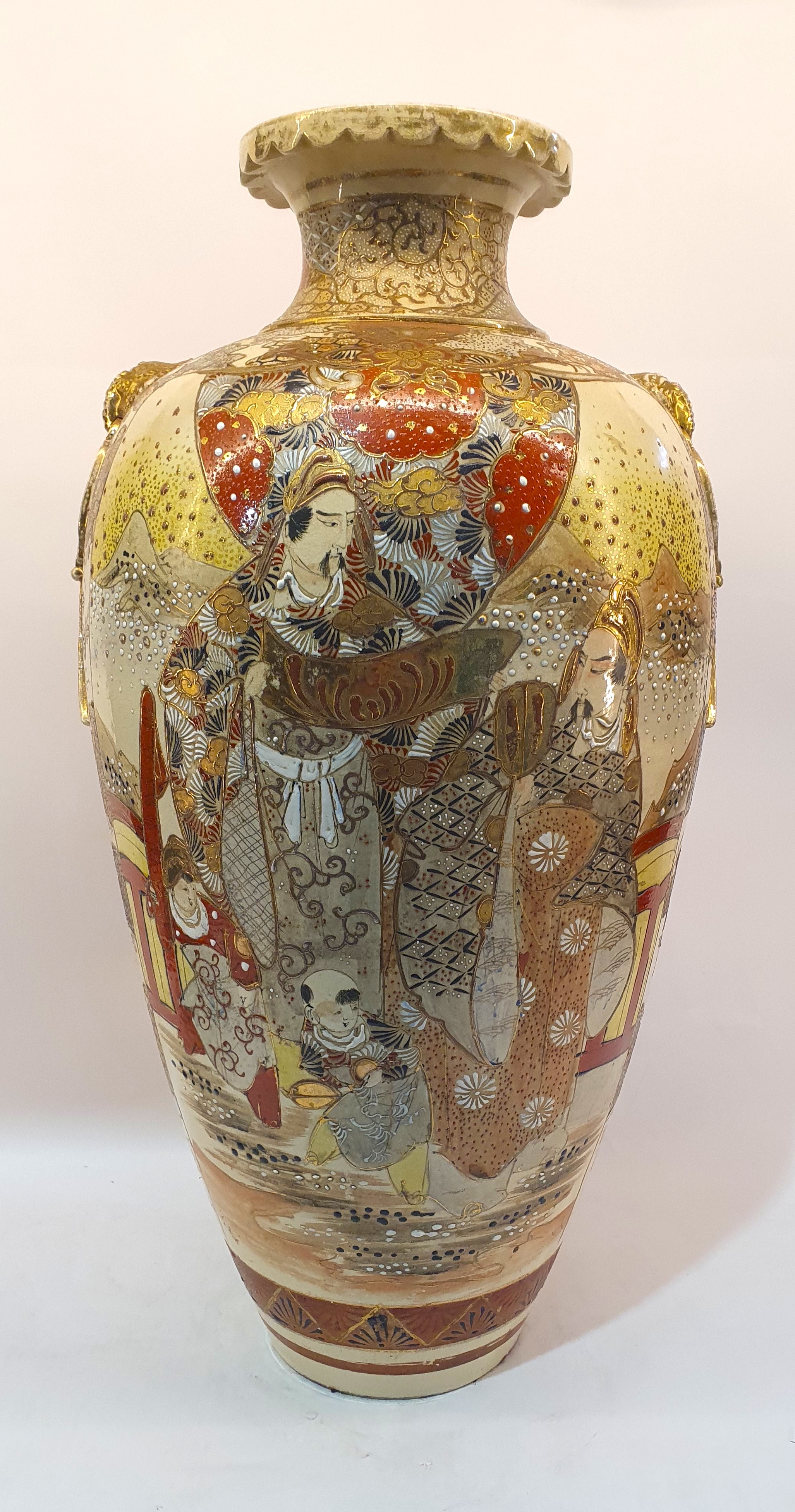 573 · A LARGE JAPANESE KYOTO WARE VASE
