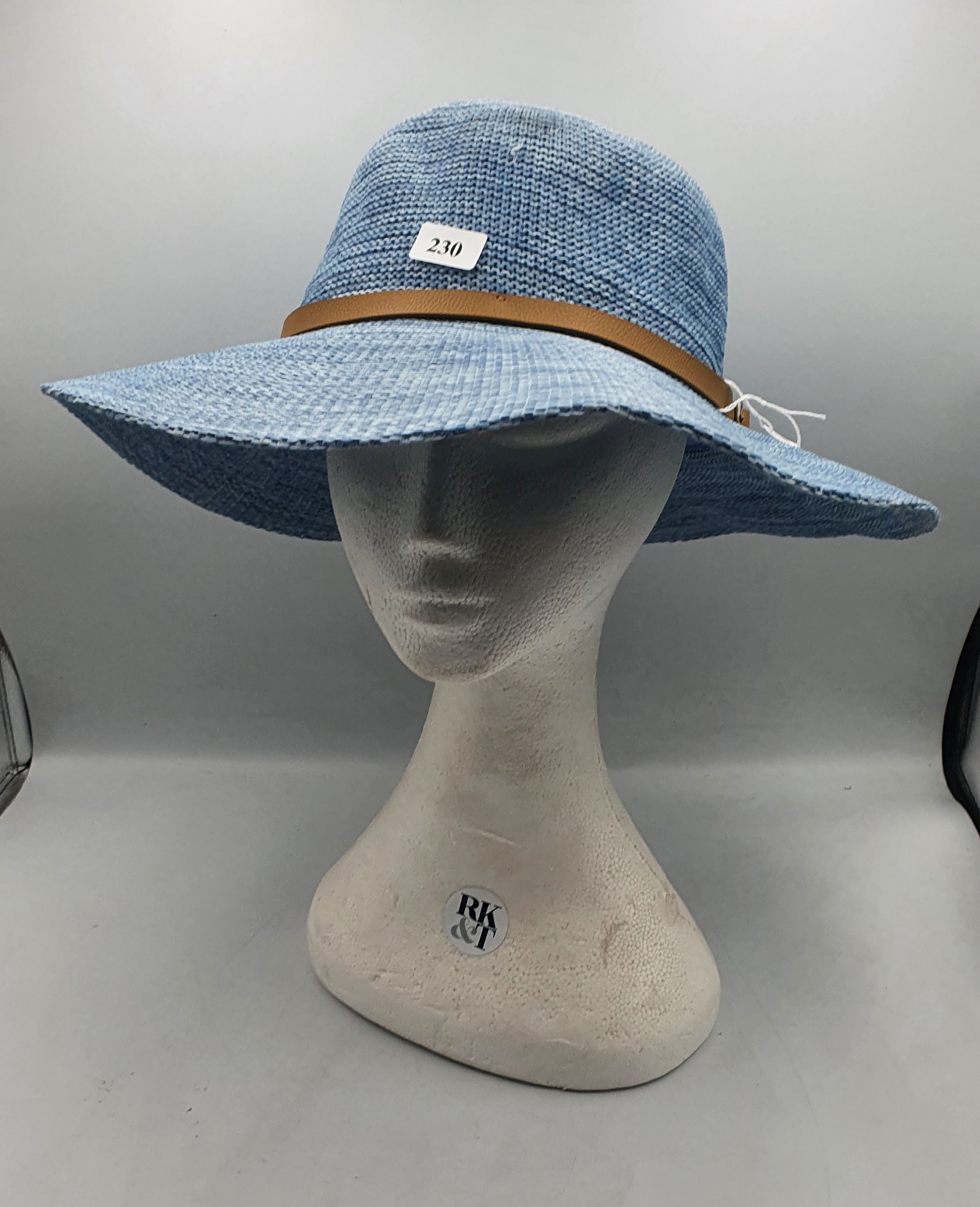 230 · A KOORINGAL BLUE SUNHAT