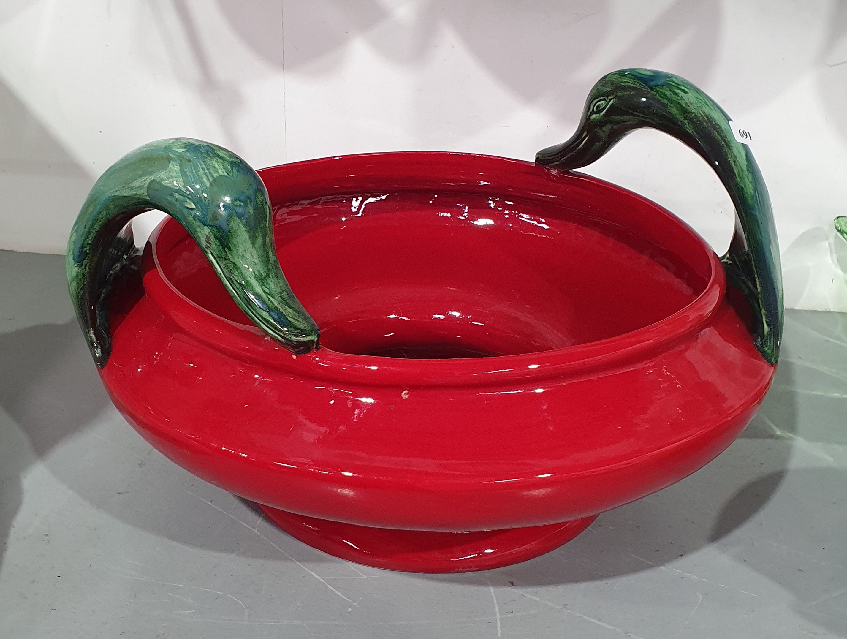 691 · A SUBSTANTIAL STUDIO POTTERY BOWL