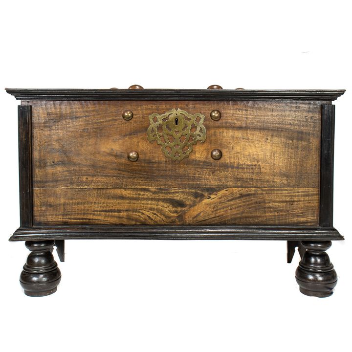 An Indo Dutch blanket chest