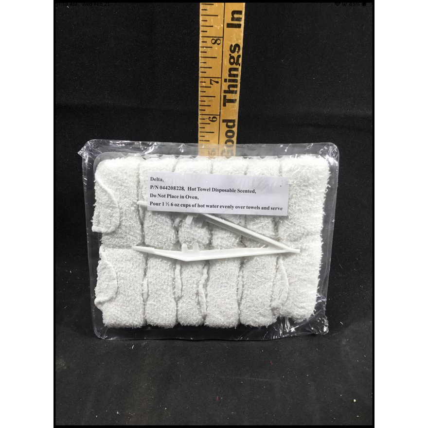 BUYING 12pk Delta Hot Towel Disposable Scented Towels