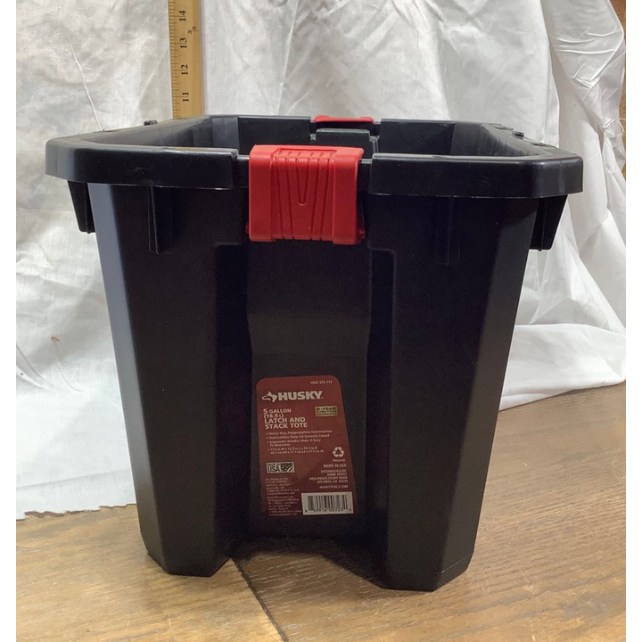 Husky 5 Gallon Latch & Stack Tote - No Lid