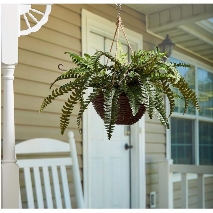 Pure Garden Faux Boston Fern Hanging Natural & Lifelike Plant w/ Basket