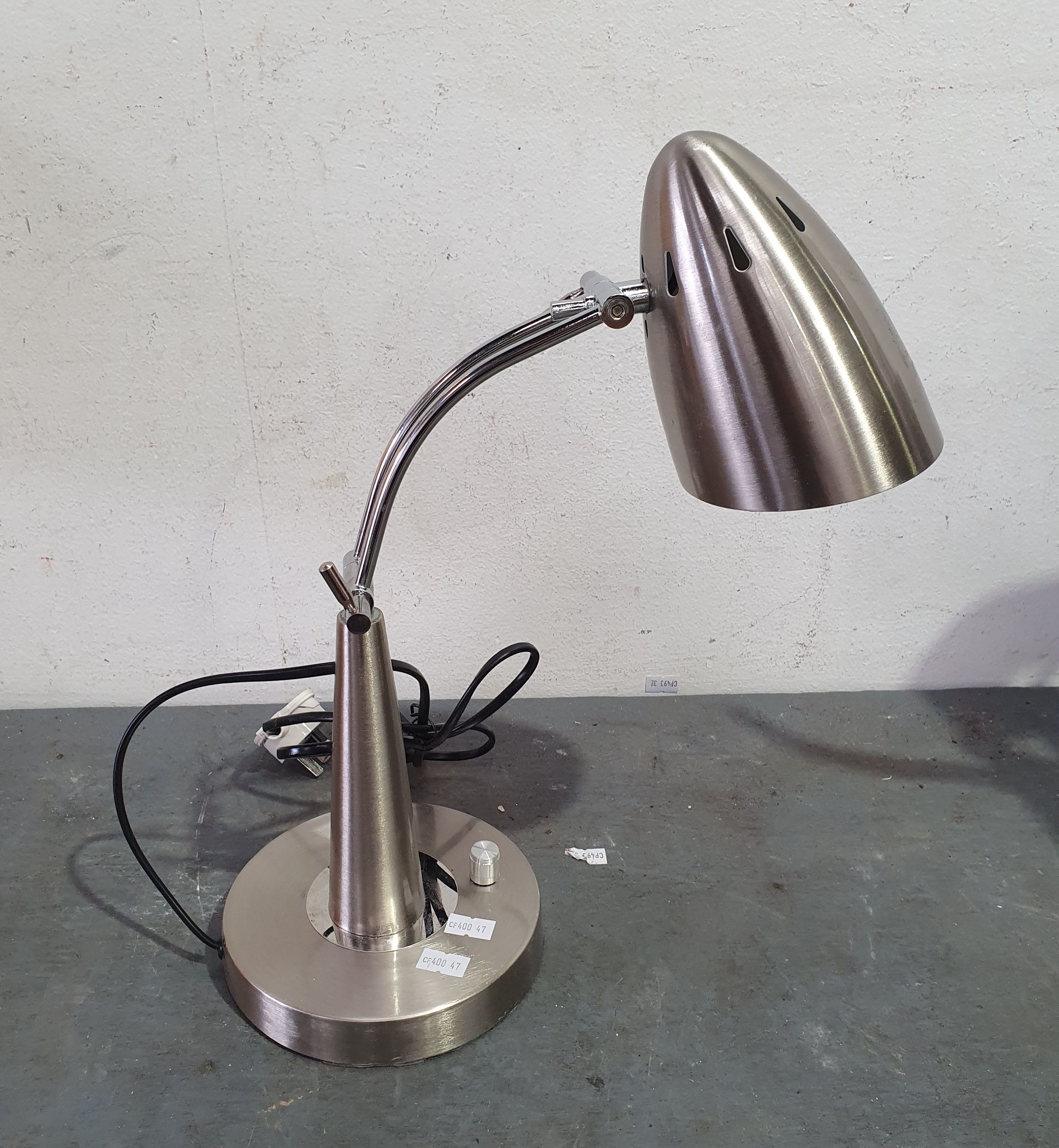 A CONTEMPORARY DESK LAMP