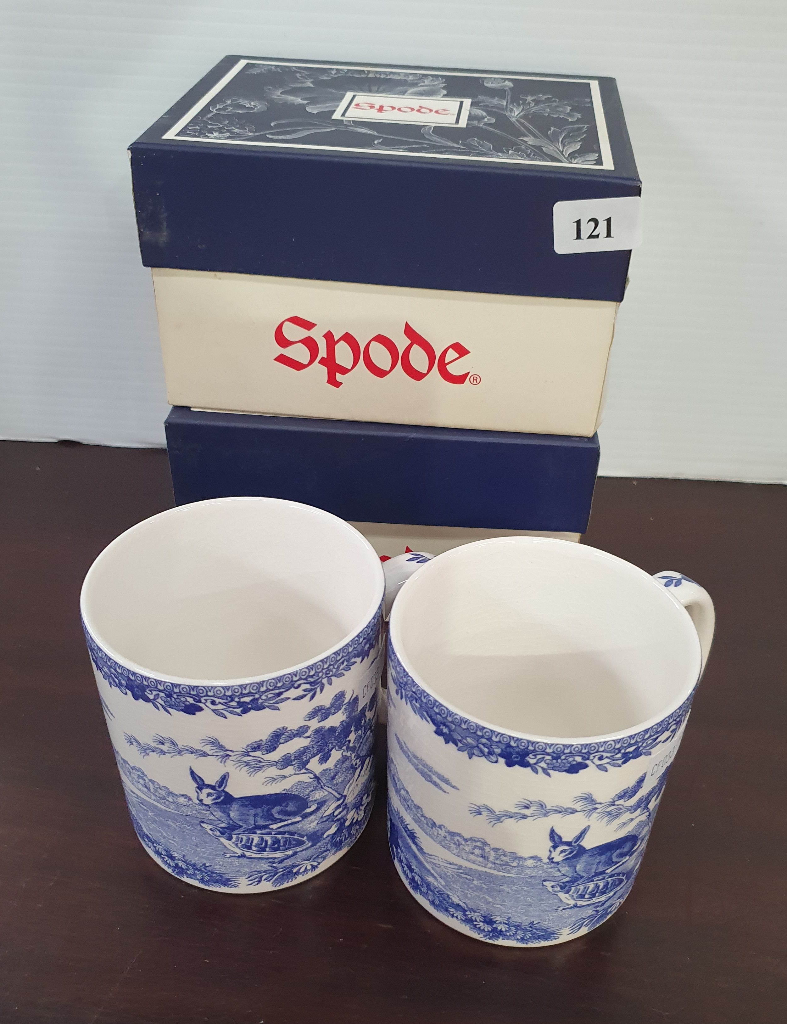 121 · A PAIR OF SPODE 'BLUE ROOM' COLLECTION MUGS