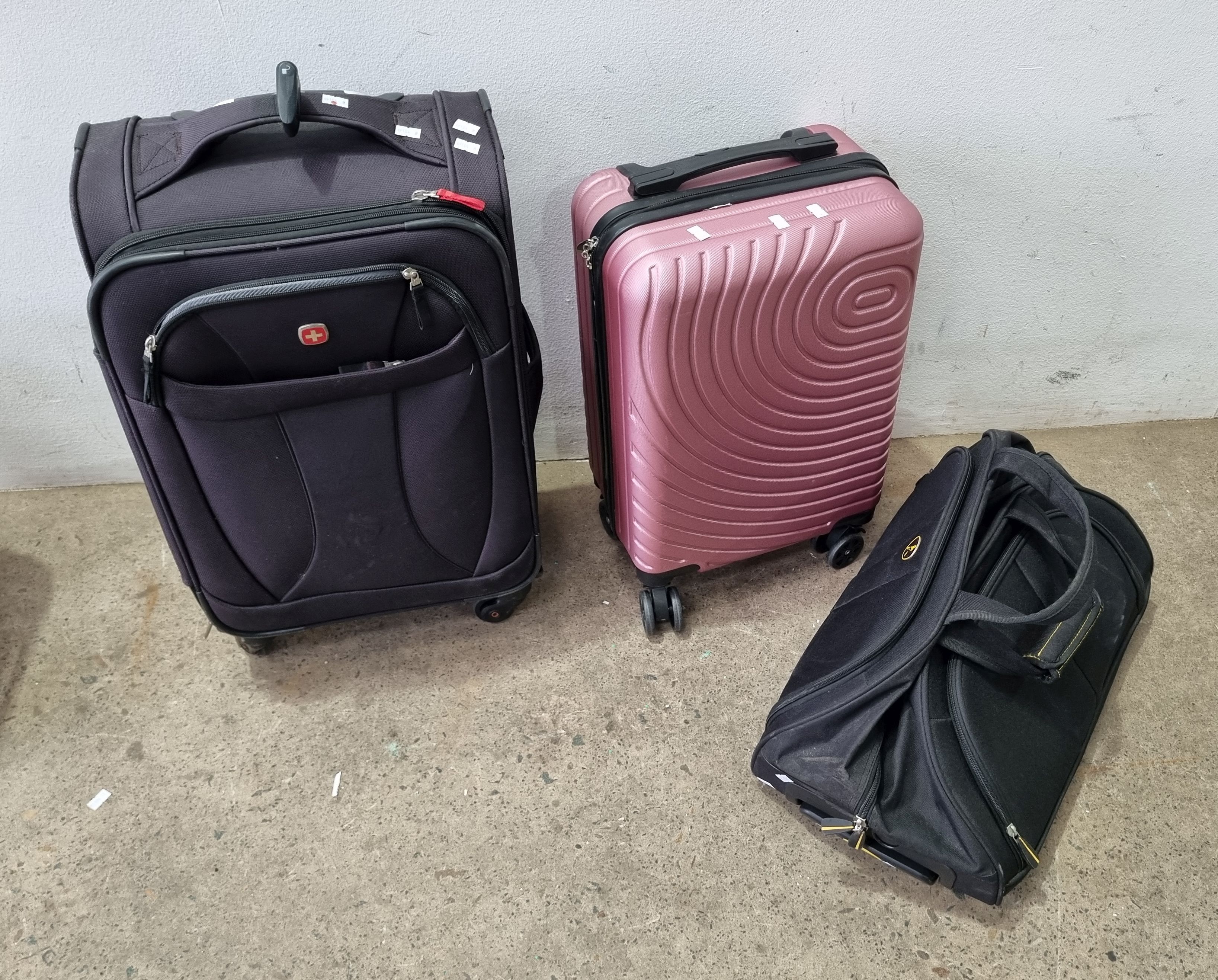 THREE VARIOUS TRAVEL BAGS