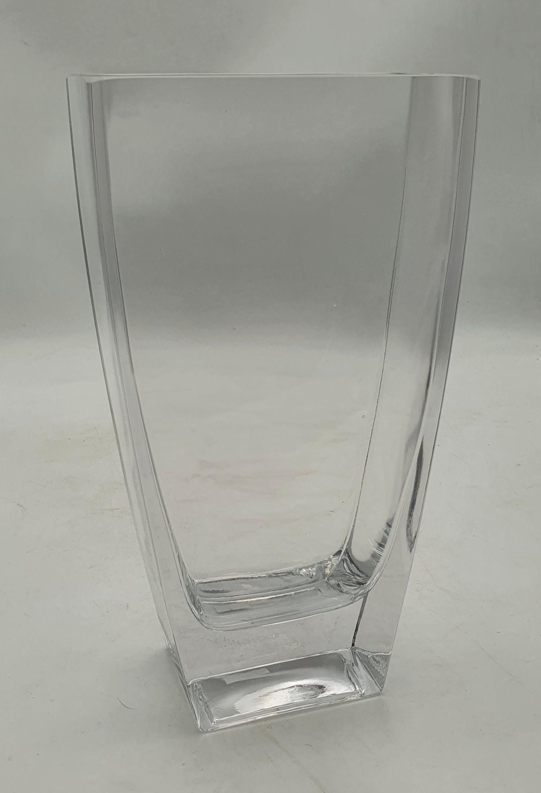 234 · A KROSNO GLASS VASE