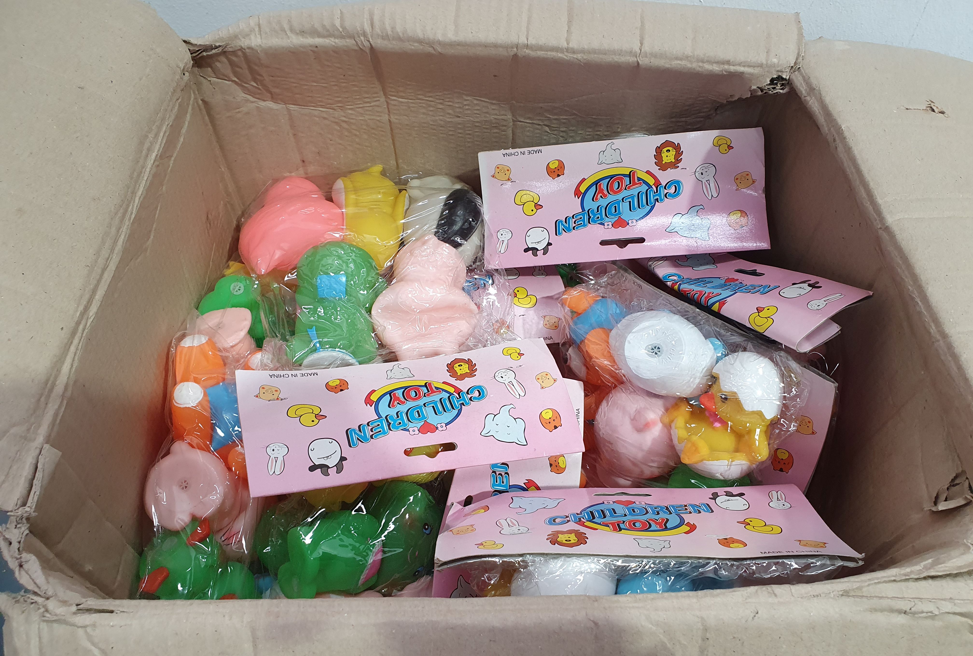 1346 · A BOX OF KIDS TOYS