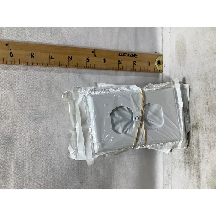 (10) White Outlet Covers