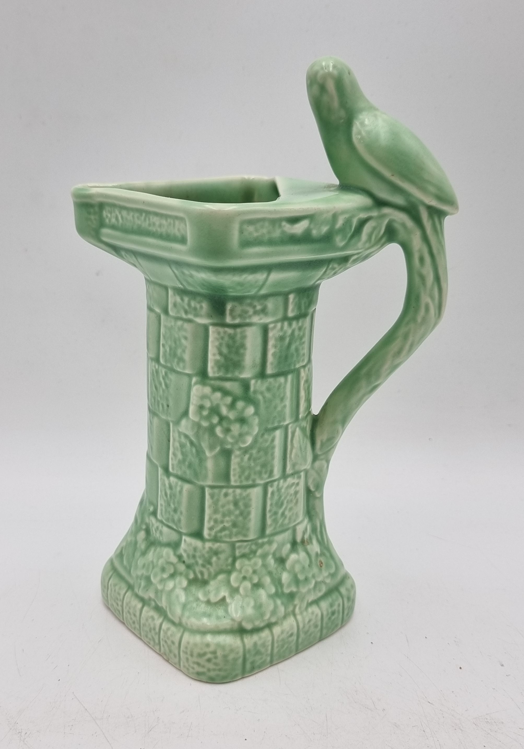 636 · AN ART DECO WADE GREEN CERAMIC WADE JUG