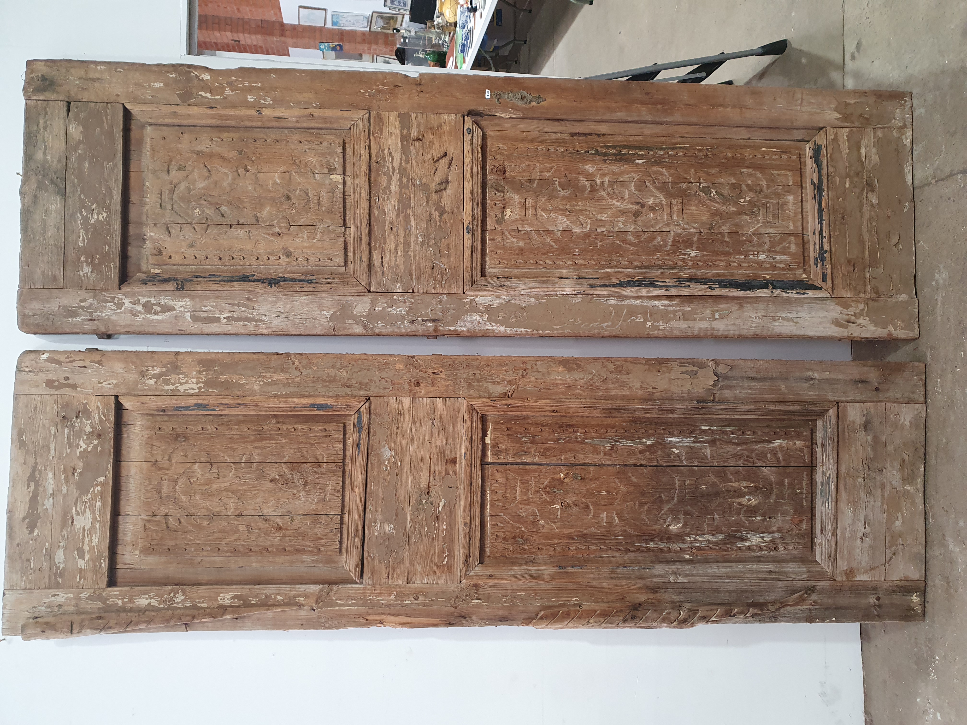1176 · A SET OF PAINTED RUSTIC ENTRANCE DOORS