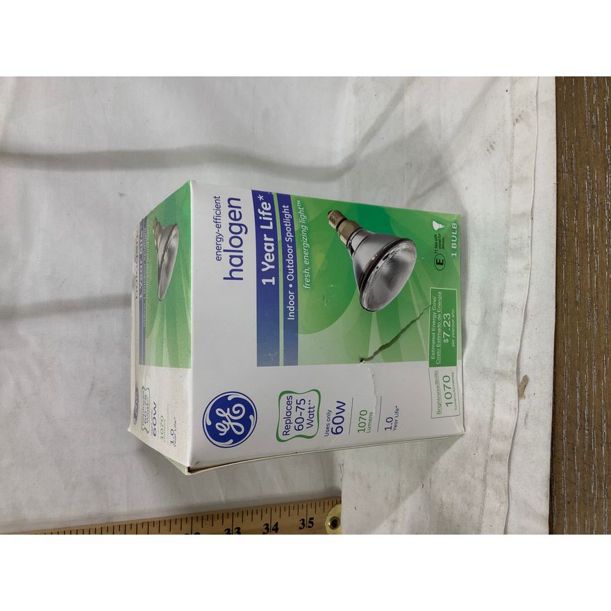 Halogen Indoor/Outdoor Halogen Spotlight Bulb Replaces 60-75W