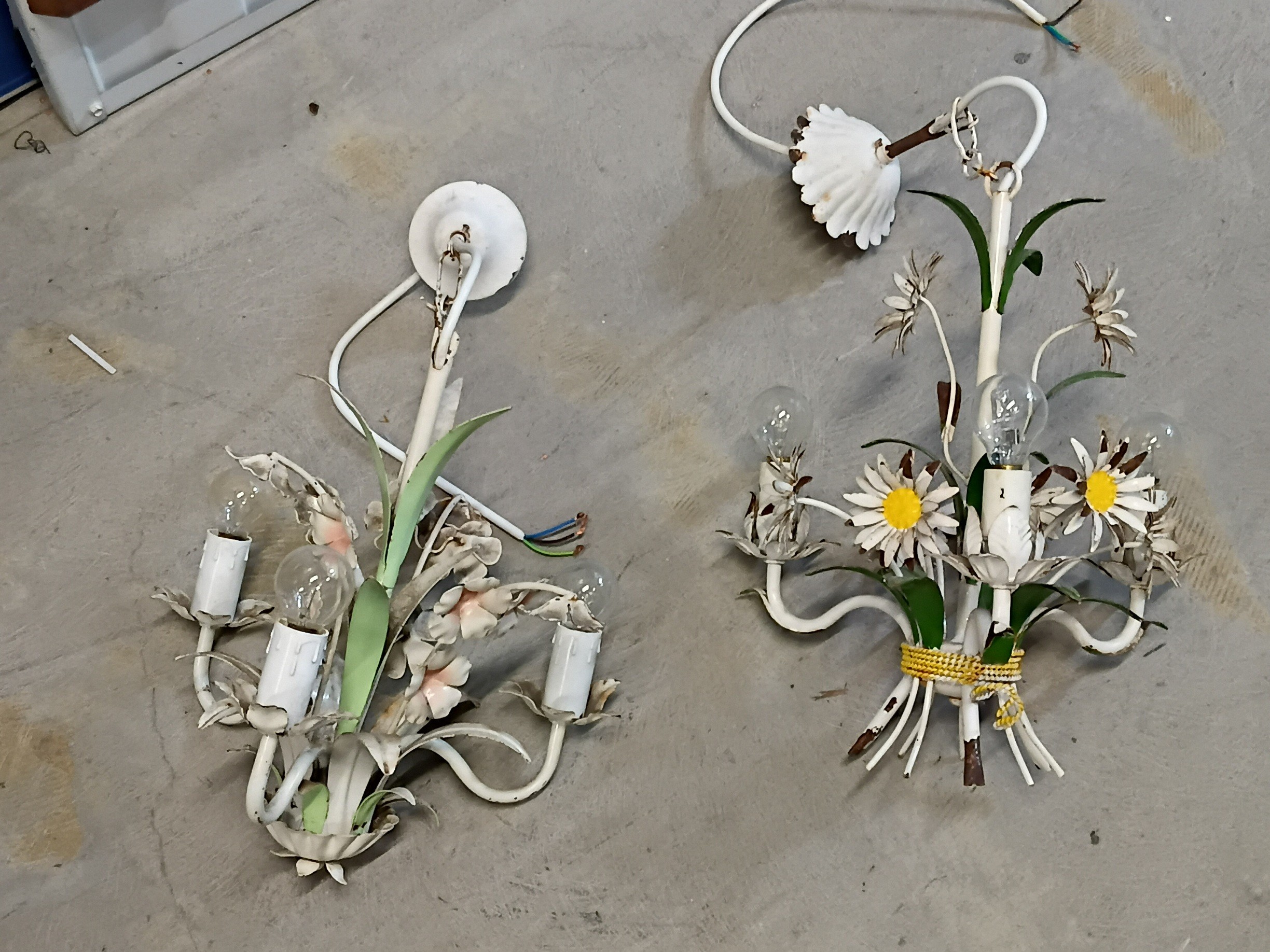1417 · A PAIR OF THREE GLOBE CEILING LIGHTS