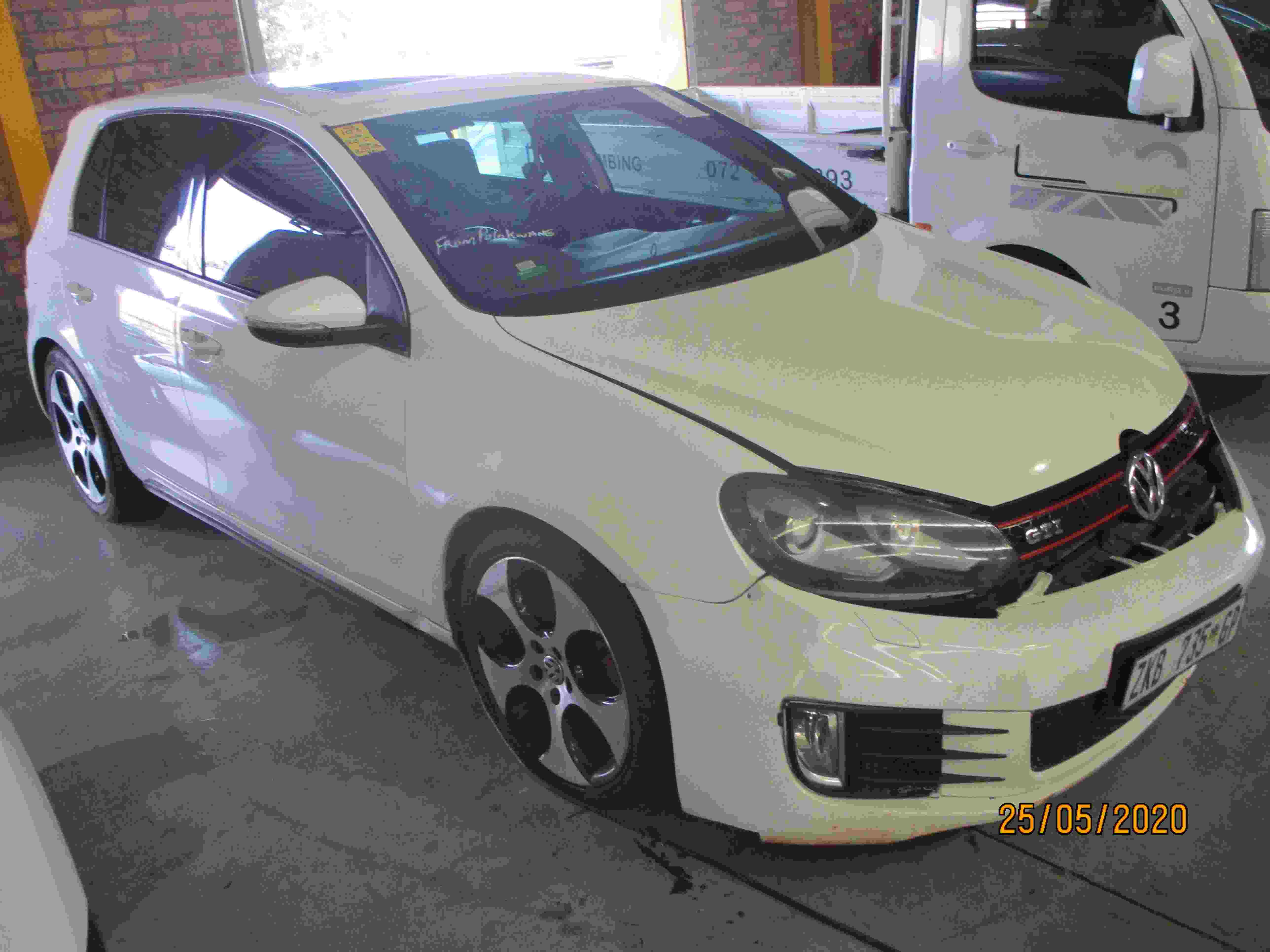 826cc035-63b6-4444-a9e7-