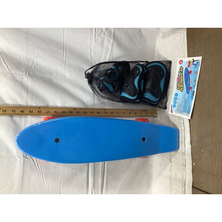 Movototop Kids Blue Skateboard Kit - Includes 2 Knee Pads, 2 Elbow Pads, & 2 Sports Gloves