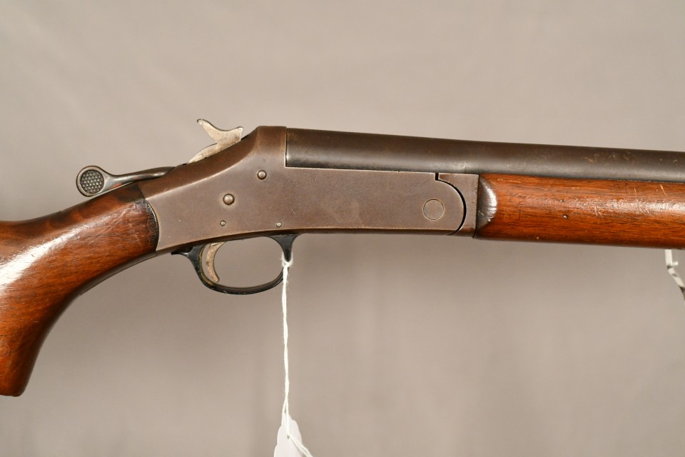 Harrington & Richardson Topper 158, 16 ga. top break shotgun, Blue/Case ...