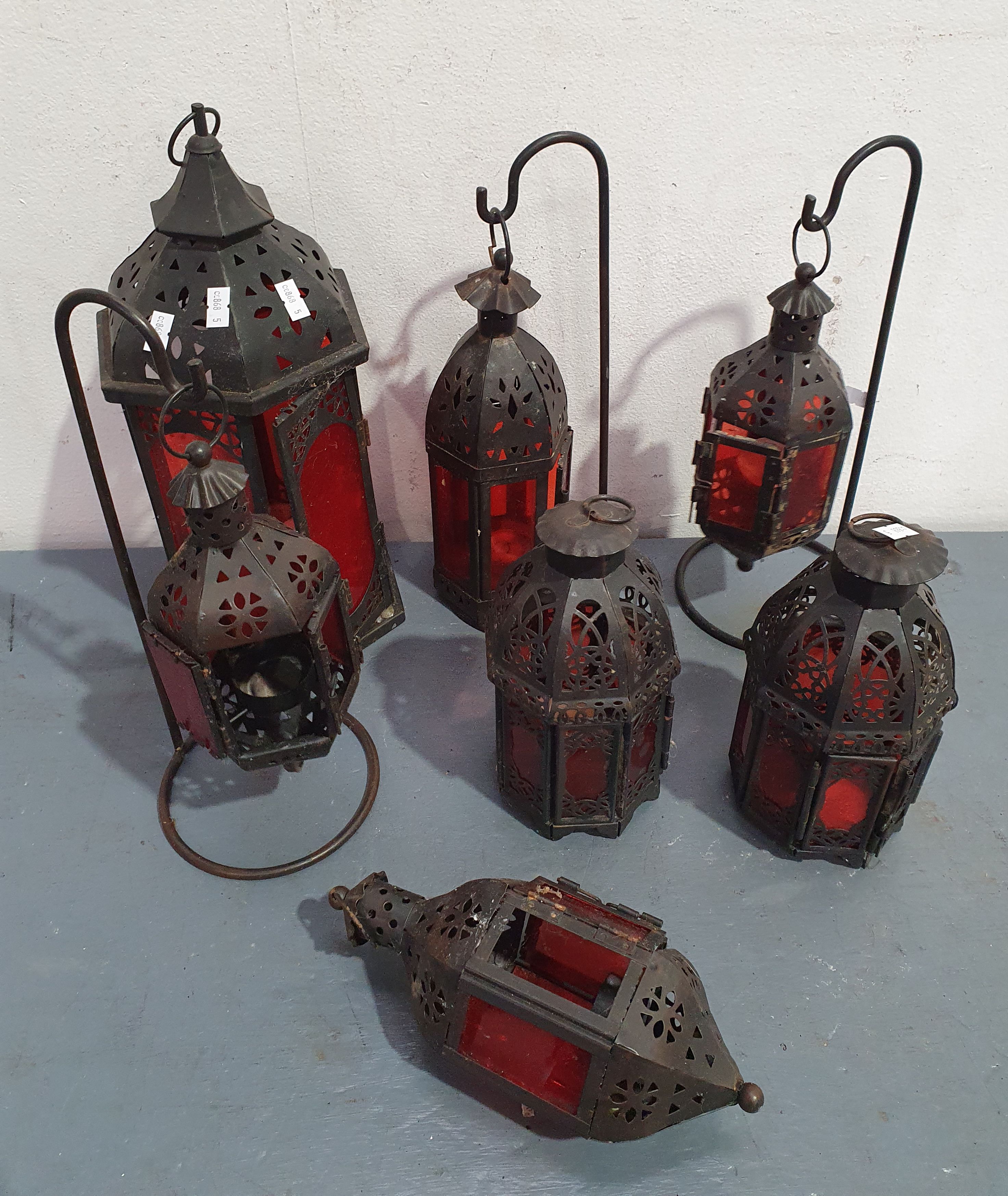 1133 · A GROUP OF MOROCCAN LIGHTS