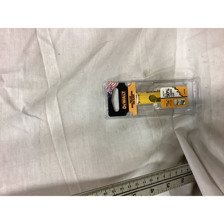 DeWalt 11/16'' Hole Saw