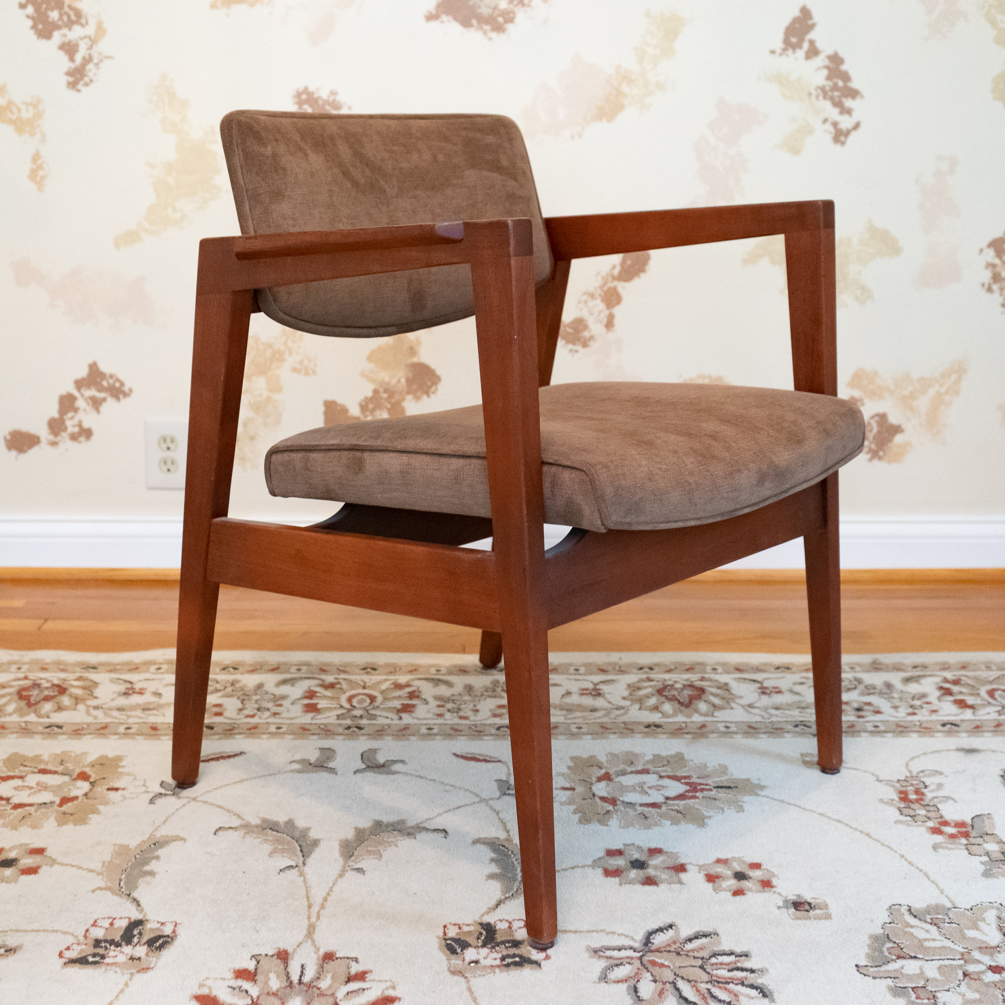 Mid-Century W.H. Gunlocke Arm Chair | Harritt Group, Inc