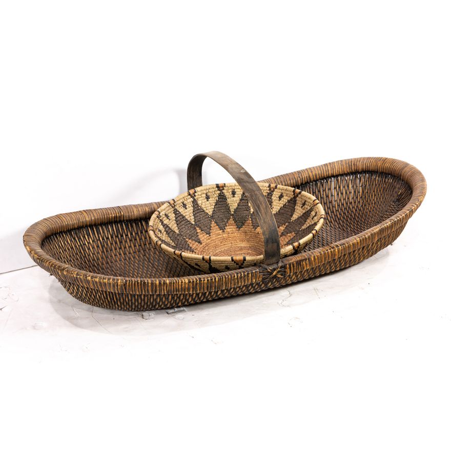 (lot of 2) Basketry group